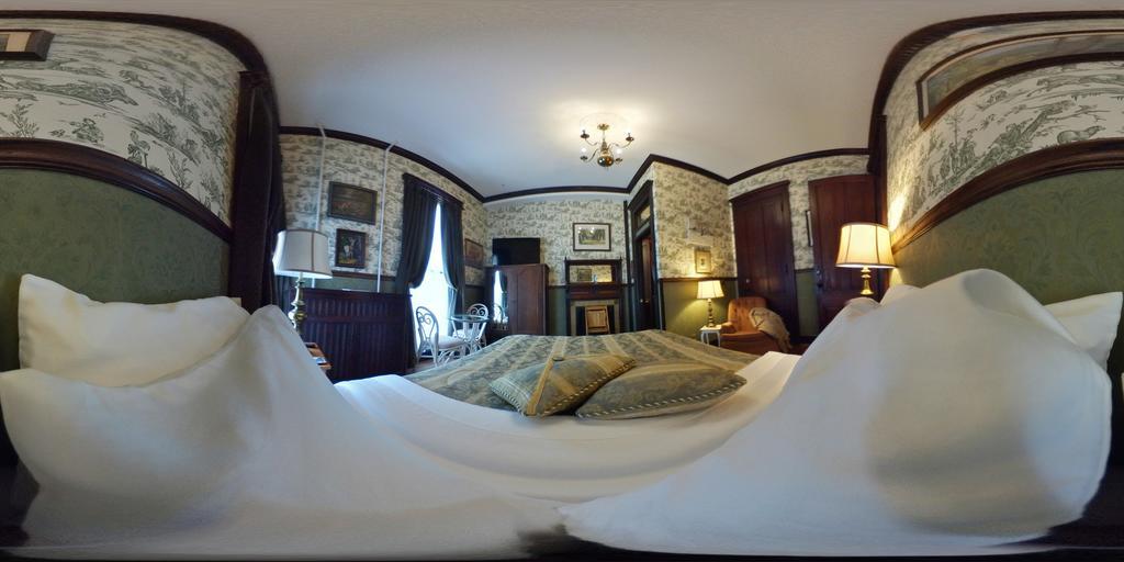 Herrold On Hill Bed And Breakfast Wabash Экстерьер фото