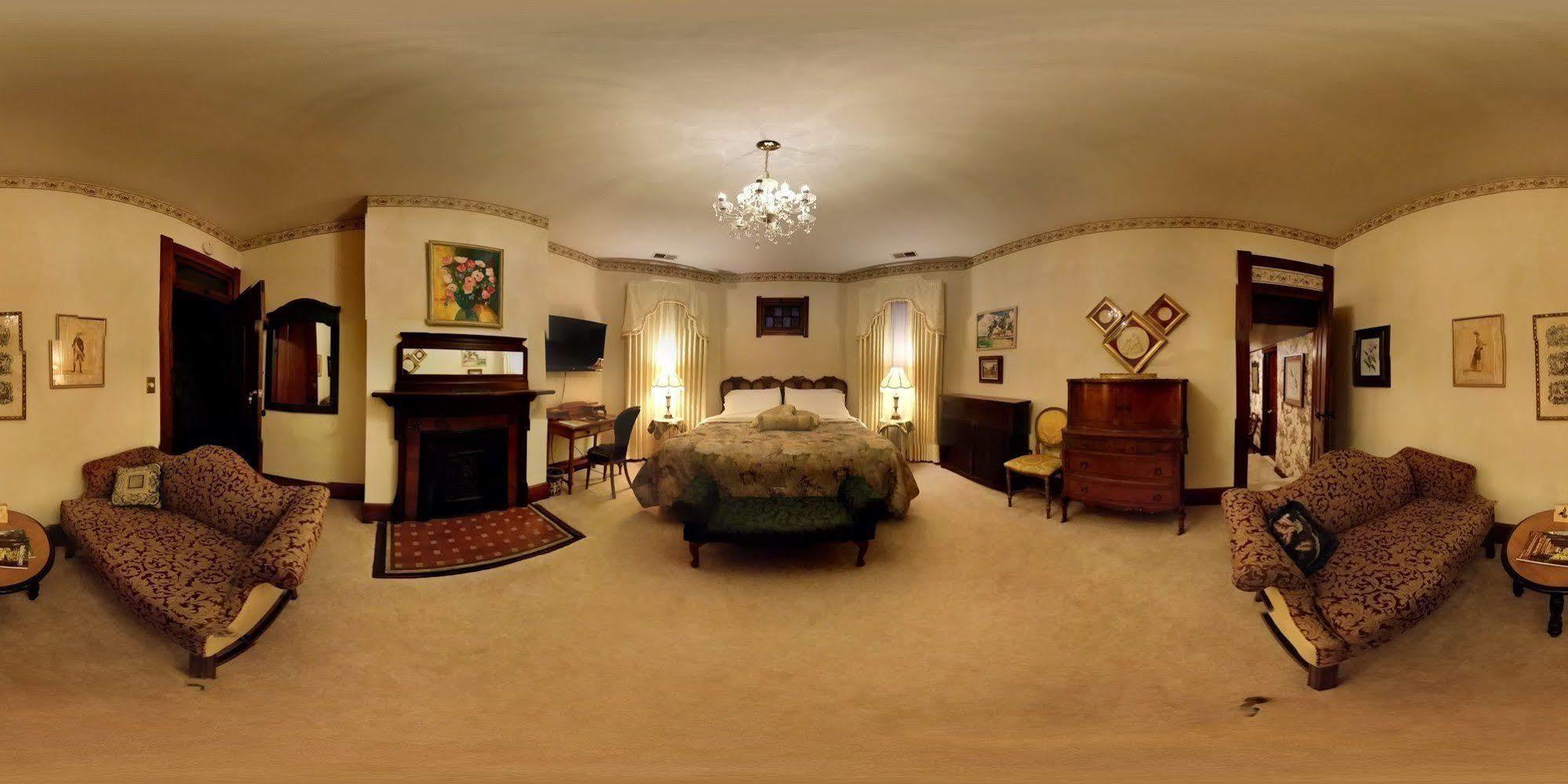 Herrold On Hill Bed And Breakfast Wabash Экстерьер фото